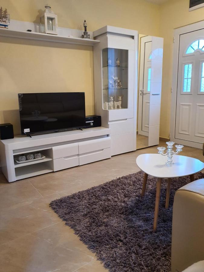 Village House Dunja فيربازار المظهر الخارجي الصورة