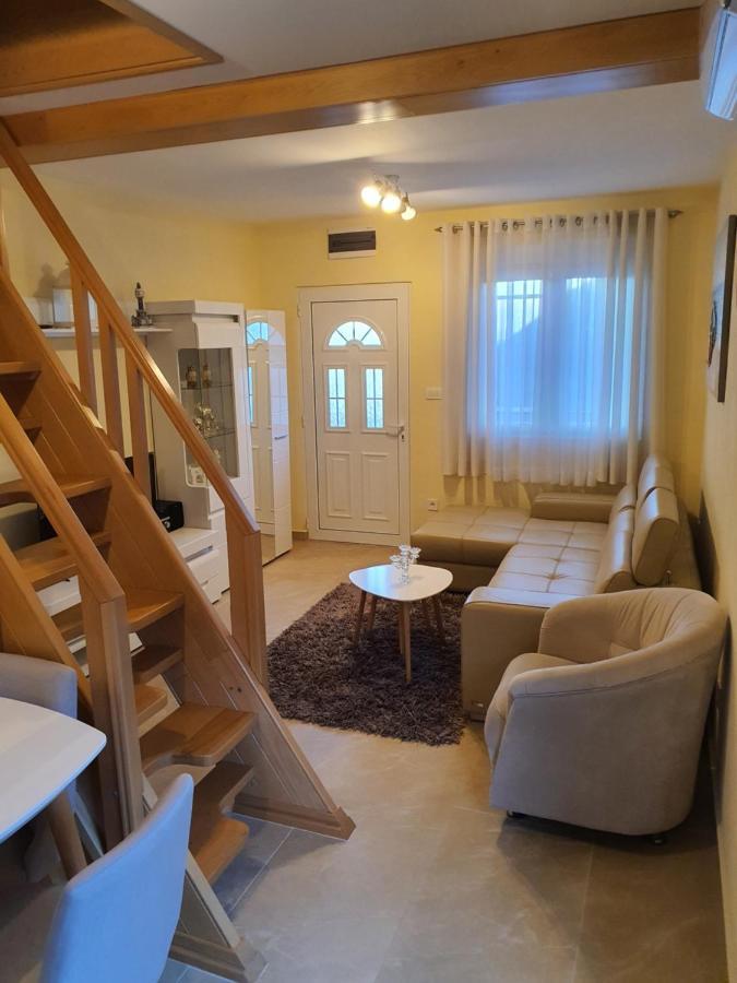 Village House Dunja فيربازار المظهر الخارجي الصورة