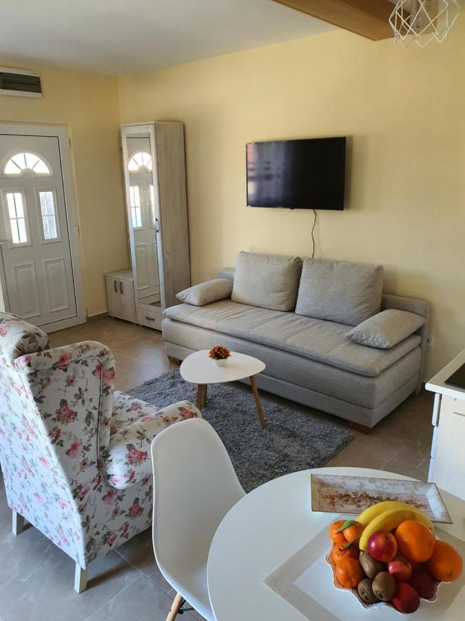 Village House Dunja فيربازار المظهر الخارجي الصورة